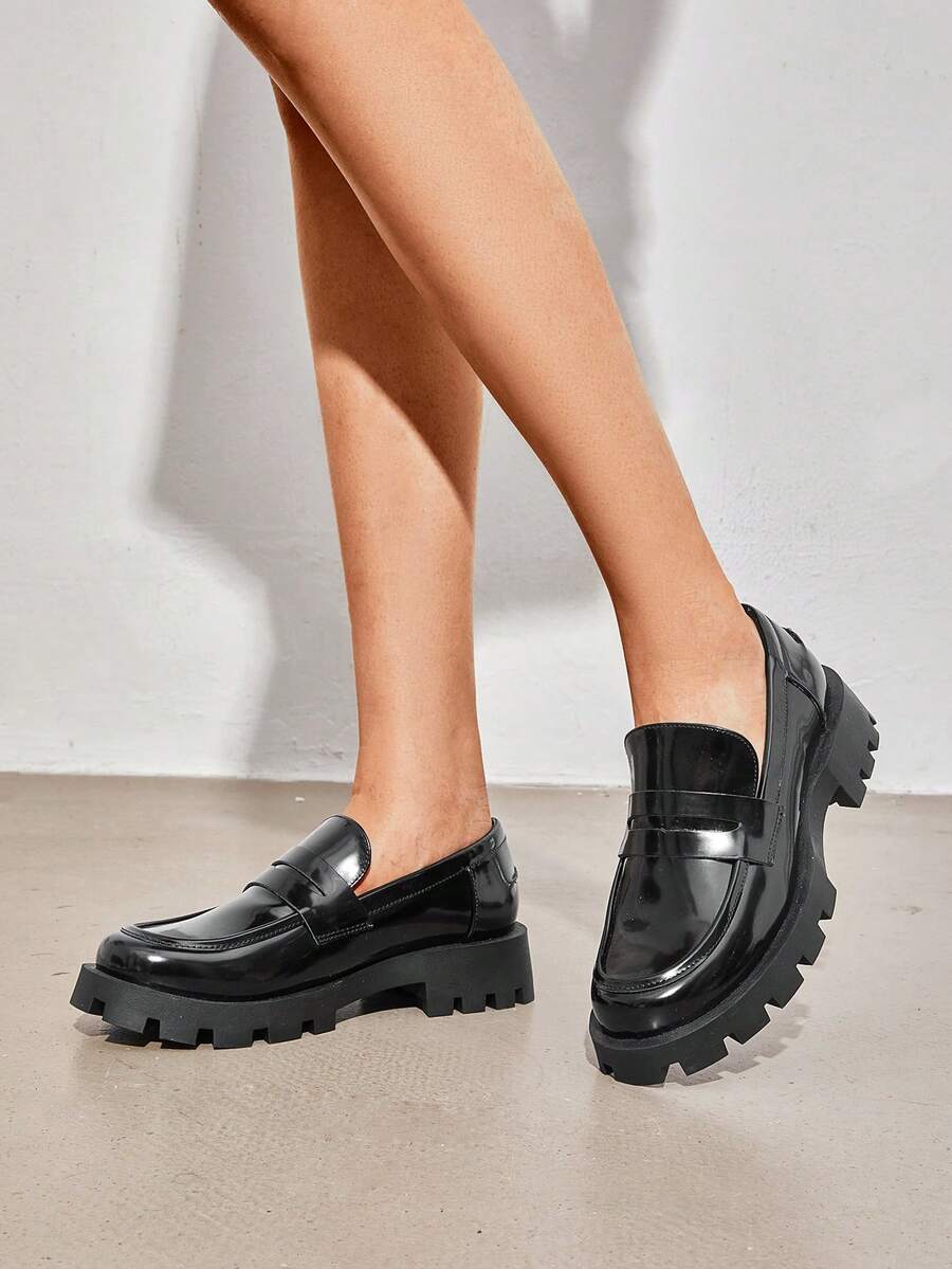 Women's Platform Loafers Lug Sole Slip On Chunky Penny Loafers Business Casual Shoes For Women Dressy And Work - 黑色 - 查看 1