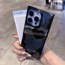 Teléfono con diseño de tres corazones negros, compatible con las series 16 Pro, 16, 15 Pro, 14, 14 Plus, 13, 13 Pro, 12 Pro y 12 Pro. Diseño antigolpes con cobertura total, gran apertura, marco brillante y elegante. - Negro - Ver 6