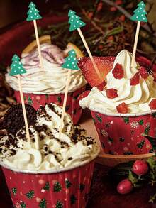 100 pièces - Piques à cocktail en bambou en forme d'arbre de Noël, cure-dents décoratifs de Noël - Piques à cocktail de Noël - Brochettes en bambou en forme d'arbre de Noël convenant pour les amuse-gueules, les plateaux de viande, les aliments, les petits gâteaux, les sandwichs, les boissons, les fournitures de fête à thème de Noël - Décorations pour fruits et boissons, fournitures de fête de Noël