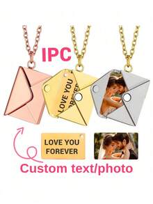 Chiếc vòng cổ có thể tùy chỉnh này sở hữu thiết kế thời trang và mặt dây chuyền hình phong bì được cá nhân hóa. Bạn có thể tùy chỉnh nó với tên, thông điệp hoặc ảnh gia đình, thú cưng hoặc người yêu của mình. Hoàn hảo cho sinh nhật, Ngày Valentine, kỷ niệm, đám cưới, Ngày của Cha và các dịp đặc biệt khác. Cũng phù hợp cho học sinh tốt nghiệp trung học, sinh viên đại học, sinh viên năm nhất, năm hai và các năm học thấp hơn. Chiếc vòng cổ ảnh thời trang này sẽ giúp bạn nổi bật. - nhiều màu - Xem 9