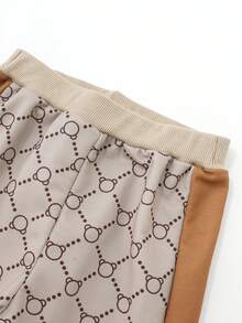 Conjunto de sudadera de cuello redondo de manga larga con estampado de letras y parches + pantalones con estampado de oso y parches para niños pequeños en otoño/invierno - Albaricoque - Ver 3