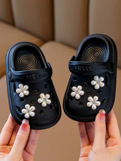 HAHABOBO Nuevas sandalias y chanclas para niños - Zapatos de verano/otoño para niñas, con patrón de flor plateada 3D, elegante y bonito, material de EVA cómodo y ligero, suaves y planos, adecuados para ducha, hogar, caminata al aire libre, viajes, ir a la escuela, playa, zapatos de agua, para todas las estaciones