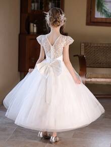 Girls' White Lace Bow Flower Girl Dress, Wedding Party Tulle Gown - White - View 5