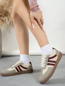 Women's Versatile Preppy Style Sneakers, Flat Non-Slip Lace-Up Round Toe Rubber Sole Casual Shoes, Available In Burgundy, Black, Khaki Color-Block, Suitable For Daily Wear, Casual Shoes, Size 36-41, Fashion - Burgundy - View 5