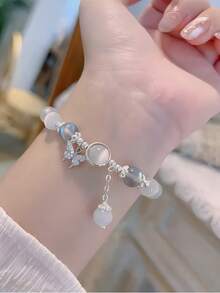 1 Stück handgemachtes Boho-Armband mit natürlichen Achat-Herz-Schmetterlingen für Frauen, elastisches Armband, Armband mit Grau-Mondstein-Perlen, Armreif, vielseitiger eleganter Stil, Edelstahl-Armband, Hochzeitsarmband, Freundschaftsarmband, perfektes Geschenk für Frauen und Feiertagsgeschenke, vielseitiger eleganter Stil