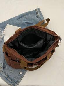 新款时尚经典学院风休闲多口袋大容量双手柄单肩特别保暖。特别适合校园、办公室、日常搭配、约会、逛街、购物、外出、送礼