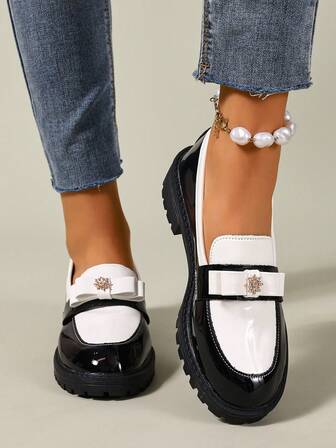 Women's Rhinestone Decor Platform Loafers, Casual Spring/Autumn Black & White Patchwork Pointed Toe Slip-On Comfortable Driving Shoes, Elegant Flats