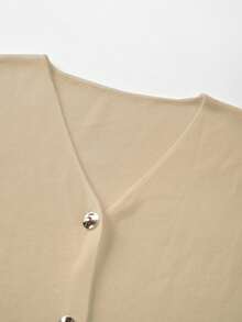 FOR BEAUTY V领短袖杏色针织开衫，时尚优雅，适合通勤、度假和新年穿着。