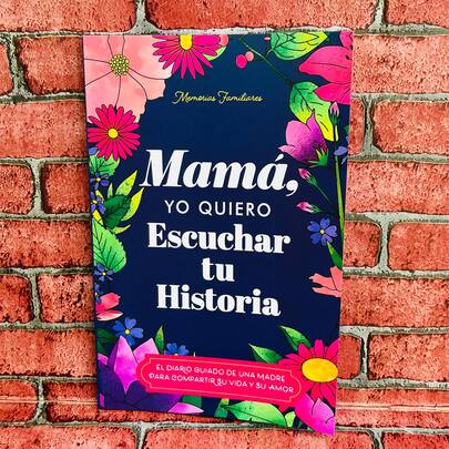 Mama yo quiero escuchar tu historia el diario guiado de una madre para compartir su vida y su amor libro diario guiado para madres cuaderno reflexion memorias actividades preguntas y espacio para escribir legado familiar regalo emotivo y recuerdo personal