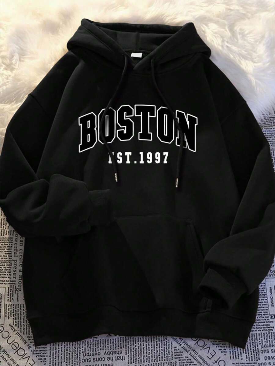 Hombre003 sudadera con capucha para hombres de manga larga con estampados modernos, ideal para las temporadas de otoño e invierno, una sudadera casual y abrigada Envío desde México Sudadera con capucha negra impresa con "BOSTON EST.1997" en blanco, cómoda y elegante para cualquier ocasión.(Tallas corren pequeñas, pide una talla grande.) - Negro - Ver 1