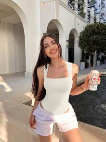 OQQ 3 Piece Bodysuits For Women Sexy Ribbed Strappy Square Neck Stretch Tank Tops Bodysuits - 黑,茶,米 - 查看 3