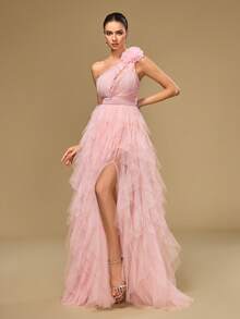 优雅迷人的粉色网眼舞会礼服，无袖，不对称领口，荷叶边饰边，开衩，长款设计