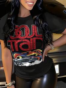 Women's Retro Soul Train Pattern T-Shirt - Black 70s Disco Party Shirt With Blue And Red Accents - Soft Crew Neck Casual Top, Machine Washable For Summer Themed Events And Casual Outfits, Classic Crew Neck Design, Comfortable Fit, Durable Print - 風格3 - 查看 1