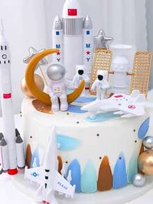 1pc Cute Creative Astronaut Cake Topper Decoration,Christmas - Gold - View 6