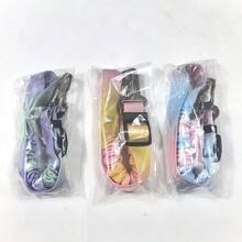 1 PC Pink Blue Purple Green Gradient Color Dog Safety Traction Lanyard For Controlling Explosive Cat Dogs' Movement, Pet Car Seat Belt With Traction Lanyard Window Locking Mechanism, Retractable Safety Belt For Dogs,Retractable Safety Belt For Dogs,Suitable For Taking A Car Ride In The Back Seat For Outings.