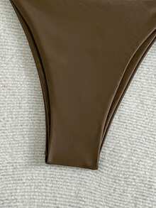 Maiô Bikini de 2 peças com top halter e parte de baixo sem costas com amarração, Cor Sólida, Verão, Praia, Férias, Looks de Verão para Mulheres, Looks de Praia para Mulheres, Roupa de Praia Feminina, Maiô com Sustentação