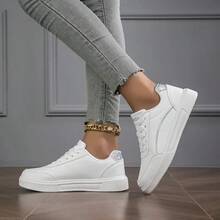 2026 New Women's White Shoes, White Lace-Up Sneakers, Casual Shoes, Flat Sneakers, Korean-Style All-Match Women's Shoes, Women's Low-Top Sneakers, Lace-Up Flat Casual Shoes, Daily Casual Sneakers - White - View 3
