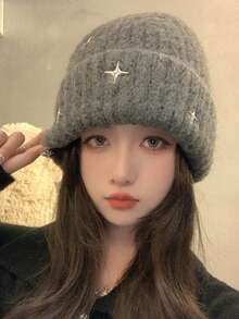 1 szt. Ciężka zdobiona futrem królika i czapką z kryształkami, ciepła, gruba, modna, uniwersalna, słodka, dzianinowa czapka na jesień/zimę