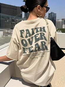 180g Faith Over Fear Christian Graphic-Shirt |   Women's Casual Vacation Bible Verse Tee |   Summer Round Neck Short Sleeve Top Summer-Shirt Women Casual Loose Top Letter Print Tee - 杏色 - 查看 9