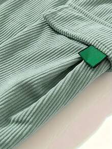 冬季秋冬男士加大码灯芯绒运动裤，舒适时尚，休闲裤适合日常穿着和购物、约会等户外活动。