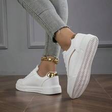 2025 New Women's White Shoes, White Lace-Up Sneakers, Casual Shoes, Flat Sneakers, Korean-Style All-Match Women's Shoes, Women's Low-Top Sneakers, Lace-Up Flat Casual Shoes, Daily Casual Sneakers