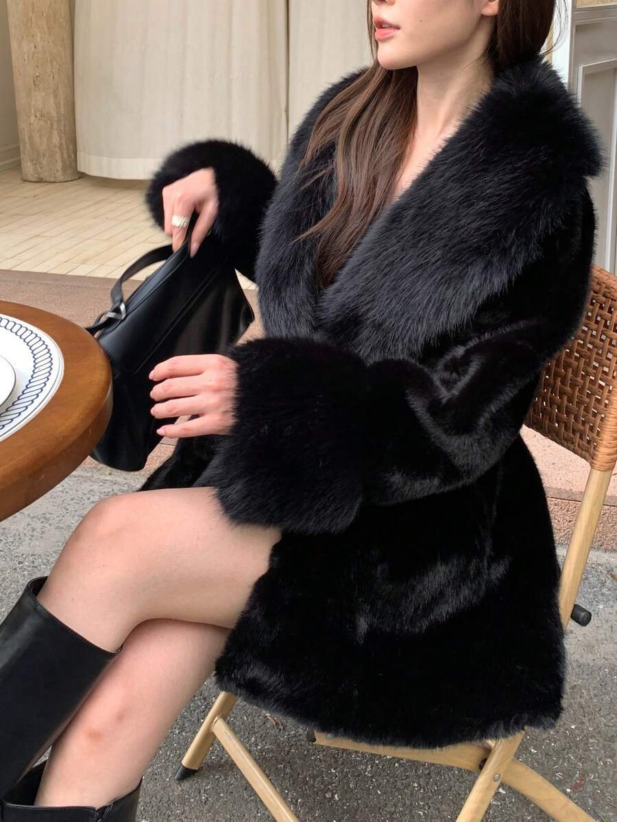 圣诞纯色长袖仿毛领收腰休闲外套黑色冬季款 - 黑色 - 查看 1