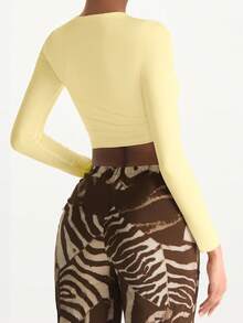 XLLAIS 奶油黄小圆领长袖修身T恤弹力露脐上衣休闲运动夏季女装秋冬服装 - 淺黃色 - 查看 3