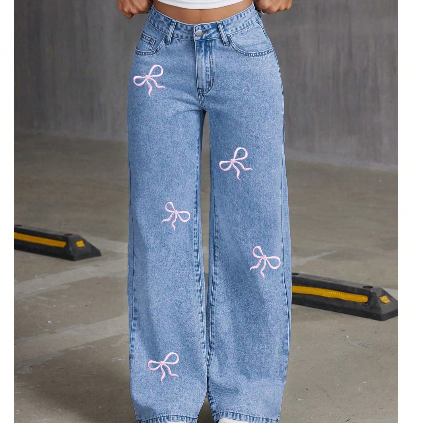 Jeans de mezclilla holgados y cómodos con estampado de moño para adolescentes