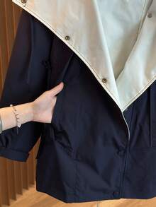 女士秋冬夹克，时尚拼接大翻领连帽设计，抽绳腰部，高品质时尚百搭外套风衣