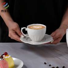 1 zestaw 6-uncjowych białych kubków do cappuccino - duża ceramiczna filiżanka do kawy ze spodkiem - do mikrofalówki i zmywarki, idealna do herbaty, espresso, latte - porcelanowy zestaw do kuchni lub kawiarni, dla baristów, ceramiczna filiżanka do espresso ze spodkiem, 6-uncjowa filiżanka do cappuccino, zabytkowe filiżanki do kawy w stylu kawiarnianym, do espresso i kawy po turecku, kubki do latte w stylu farmhouse, filiżanki do herbaty i spodki, porcelanowy zestaw dla baristów, pomysł na prezent