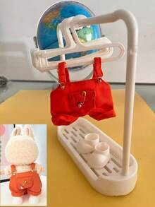 1 قطعة ملابس دمية و 6 قطع شماعات دمية و 1 قطعة حامل عرض، إكسسوارات لدمية مقاس 15/17 سم، سلسلة مفاتيح لملابس ، بذلة عمل، بوت