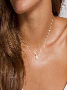 1pc Exquisite Fashion Jewelry Necklace, Stainless Steel A-Z,26 English Initials Pendant, Holiday, Suitable Women To Wear Daily Stainless Steel Letter Pendant Necklace - 1 銀 - 查看 3