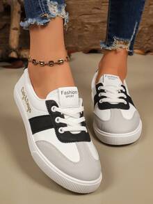 Customized Sports Shoes, Glitter Font Personalized Name, Birthday Gift, Anniversary Gift, Classmate Gift, Family Gift, Bridesmaid Gift, Bride Gift, Holiday Gift, Couple Casual Shoes - Black and White - View 4