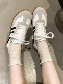 大码女式夏季休闲平底软底防滑拼接户外运动鞋，轻便春秋学生运动鞋