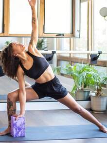 1 قطعة/2 قطعة كتل اليوغا - رغوة EVA خالية من اللاتكس - سطح ناعم مانع للانزلاق حواف مائلة لليوغا والبيلاتس والتأمل - طقم كتل اليوغا الرغوية للاستقرار والتوازن وتعميق الإطالات في ملحقات اليوغا - متعدد الألوان - مشاهدة 8