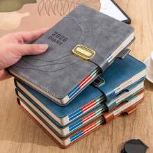 Libro de planificación 2026 - Con planificación diaria, páginas reforzadas y cubierta dura reforzada - Planificador de gestión del tiempo - Oficina, regalos de Año Nuevo o cumpleaños para adultos, apariencia exquisita, cierre con hebilla de metal - A5 - Ver 5