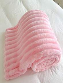 1件超大条纹毯，宽条纹镂空仿兔毛，奶白色绒面，法兰绒材质，休闲午睡毯，办公室午睡毯，轻盈优雅，触感如云朵般柔软 - 粉色 - 查看 7