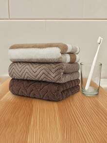 3 件套浴巾 - 条纹淋浴巾 - 27.55 X 55.11 英寸/70 X 140 厘米 - 柔软吸水，干燥效果好 - 带挂环，快干，易悬挂 - 适合所有季节 - 亲肤，不脱落，不褪色 - 浴室淋浴巾套装 - 适用于浴室、美容院、酒店、游泳池、SPA、假日旅行、运动、健身房、海滩返校美容院家用浴室淋浴毛巾适用于美容院、酒店运动、家居必需品、毛巾、皮肤护理