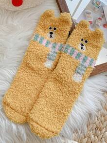 1 双女士舒适纯色温暖柔软毛绒绒围巾缝线熊刺绣舒适蓬松踝袜长袜