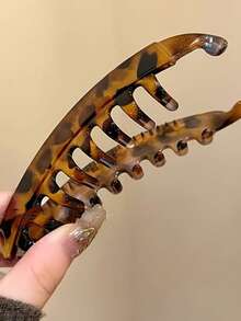 1pc High Volume Hair Clips, Women's Large Banana Clip With Back Comb For Ponytails, Vertical Twist Barrette Hair Accessory, Hair Tools, Beauty Accessories, Curly Hair, Hair Accessory, Fall, Travel, Hair Tools, Accessories Women, Hair Stuff, Fall, Hair, Travel, Women, Hair Accessory, Hair Tools, Beauty Accessories, Gifts, Travel, Gifts For Women, Hair Stuff, For Women, Stocking Fillers, Stocking Stuffers For Adults, For Adult, Hair Stuff, Women's Accessories, Stocking Stuffer, Coming-Of-Age Hair Accessory, Gift Ideas For Women, Beauty Stocking Fillers, Gifts For Women - Multicolor - View 10