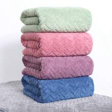 1pc Ultra Soft Microfiber Towel, Modern Design, 280 GSM, Quick Drying, Non-Woven, 100% Polyester, Absorbent, Color-Fast, Suitable For Bathroom And Home, Christmas Gift - Multicolor - View 4