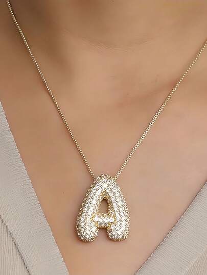 1件装女士超闪亮立方氧化锆字母项链，3D几何字母吊坠项链，复古奢华铜质吊坠项链，精致26字母吊坠首饰，送给女孩的礼物