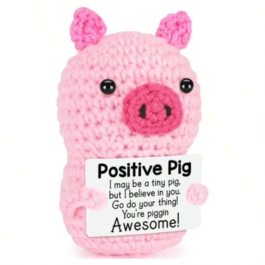 1 pièce Poupée en peluche tissée à la main de petit cochon avec des mots encourageants, pouvant être offerts comme petits cadeaux aux amis et à la famille. Un design de poupée adorable et des mots encourageants très chaleureux et doux ! Ces poupées adorables seront toujours vos amies et vous feront vous sentir détendu et heureux ! Ornements décoratifs pour la maison et le bureau, ornements tricotés mignons très adaptés pour le salon et le bureau - Multicolore - Voir 1