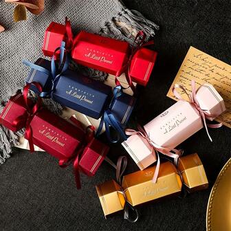 20 pièces/Boîte à cadeaux de bonbons élégante avec nœud - Parfait pour les mariages, la Saint-Valentin, les enterrements de vie de jeune fille, les anniversaires, etc. - Boîte cadeau en papier multifonctionnelle dans diverses couleurs (or, rouge, bleu, rose, bordeaux) - Cadeau de fête idéal, décoration et informations personnalisées, boîte à bonbons. 20 boîtes à bonbons souvenirs, boîtes d'emballage en papier créatives.