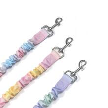 1 PC Pink Blue Purple Green Gradient Color Dog Safety Traction Lanyard For Controlling Explosive Cat Dogs' Movement, Pet Car Seat Belt With Traction Lanyard Window Locking Mechanism, Retractable Safety Belt For Dogs,Retractable Safety Belt For Dogs,Suitable For Taking A Car Ride In The Back Seat For Outings.