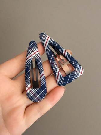 1pc Plaid Casual Polyester Fabric Hair Clip, Korean Style Textured Blue Geometric Triangle Barrette, Suitable For Spring, Summer, Autumn, Winter, Claw Clips, Hair Claws, Clips For Hair, Hair Slide, Hair Barrettes