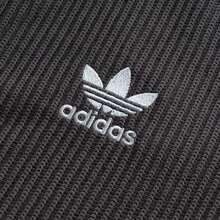 Adidas معطف/جاكيت نسائية محبوكة للخارج والسفر والرياضة مريحة KC2650