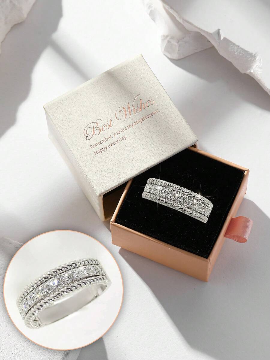 Gift Box Elegant Sparkling Cubic Zirconia Ring, White Gold Plated Copper, Suitable For Women Wedding Engagement Wear And Valentine's Day Gift - Silver - View 1
