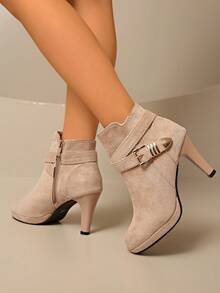 欧美新款秋冬细跟踝靴，侧拉链高跟短靴，时尚靴子，女短靴，欧美细跟高跟鞋，流行冬季新款性感圆头靴，简约高跟女靴