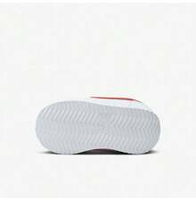 Nike Zapatos casuales con suela suave y velcro para bebés y niños.